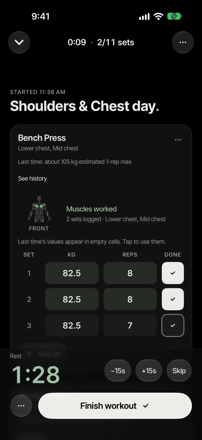 Logging Bench Press in Gym0: three sets of 82.5 kg with two ticked and a 1:28 rest timer running.